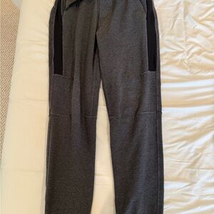 lululemon athletica Men's Dark Gray Jogger Pants with Black Panels